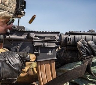 Dennis7williams's tweet photo. Move your selector switch from safe to semi”  through Basic Rifle Marksmanship 40 Rounds ⁠ M4 carbine #medical #militarydoctor  #combatdoctor #combatsupport #ArmyTeam https://t.co/3nDXR9EwjR