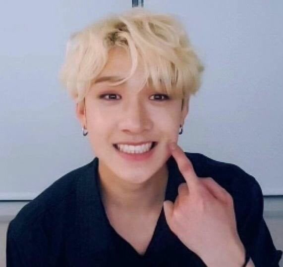 ♡ day 12 of 365 ♡I miss you. Not gonna lie, not seeing your face every sunday, in channie’s room, it’s been hard. but I know you’re busy and preparing a lot of thing for us. I’d never be disappointed in you. always do what makes you comfortable and happy.— @Stray_Kids  #방찬