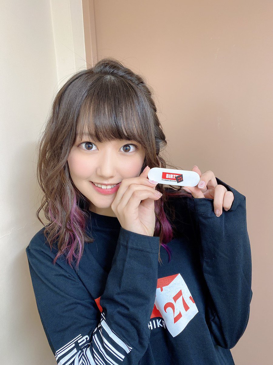 三澤 紗千香 みさわ さちか Official さらに スマホバンド はこんな感じです これで落下させることが減るといいな 三澤