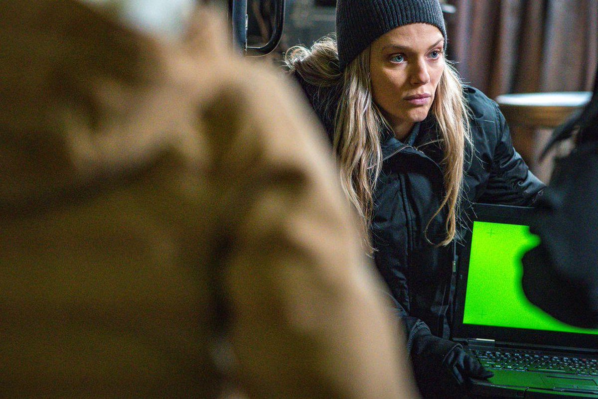 Updates On Tracy (@UpdatesOnTracy) Твиттер (@UpdatesOnTracy) — Twitter Chicago PD 7x12 "The Devil You Know" Promotional Photos.