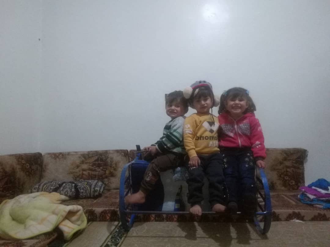 ChinookJo's tweet photo. These are the #TrueFacesOfIdlib. When you are told by the likes of @VanessaBeeley that they are terrorists you are misinformed. They could be your children or mine! All 1.4 million of them ! #SOSIDLIB #SaveIdlib #FakeTruce @realDonaldTrump @JustinTrudeau @RTErdogan @UN https://t.co/E6gtuhNioh
