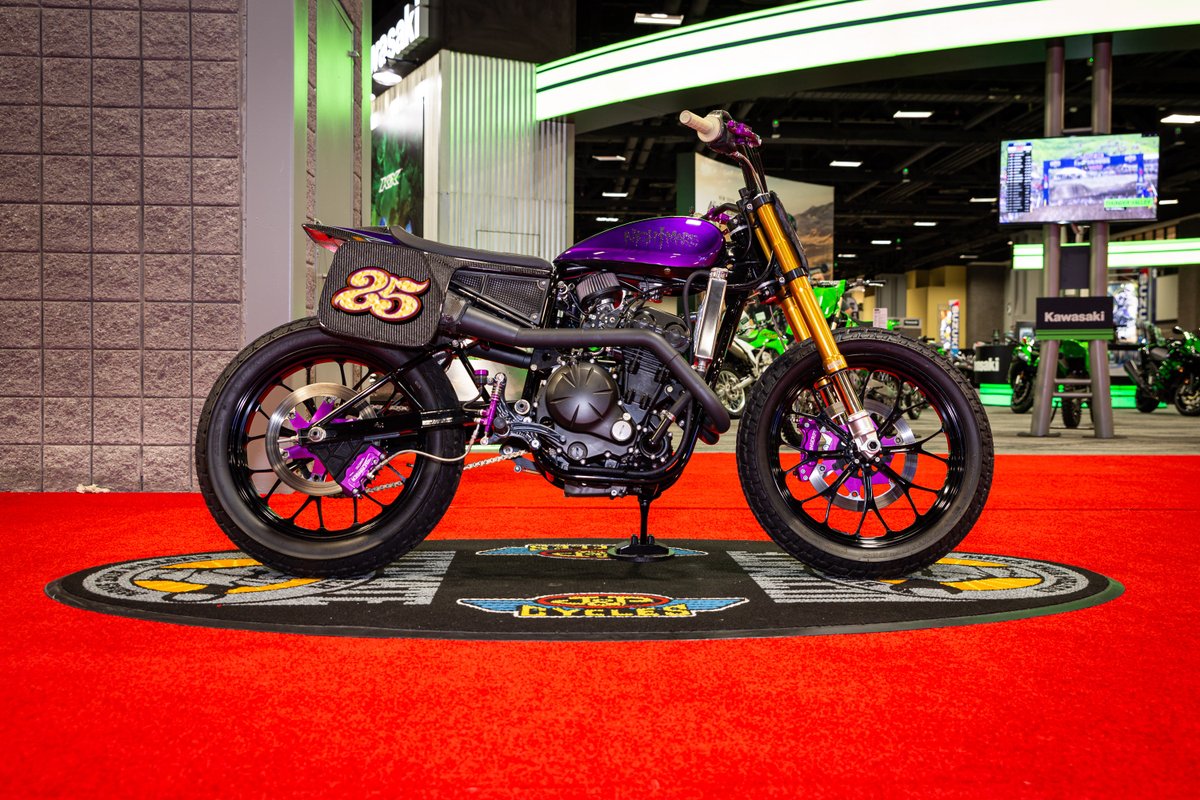 MotorcycleShows's tweet photo. ULTIMATE BUILDER WINNERS - Washington D.C - Here are your WDC IMS Winner for the Ultimate Builder Custom Bike Show. All are invited to the Championship in Chicago Feb. 7-9
@JPCycles #ridersunite #ultimatebuilder #custombike #motorcycles https://t.co/HRRIeZA26T