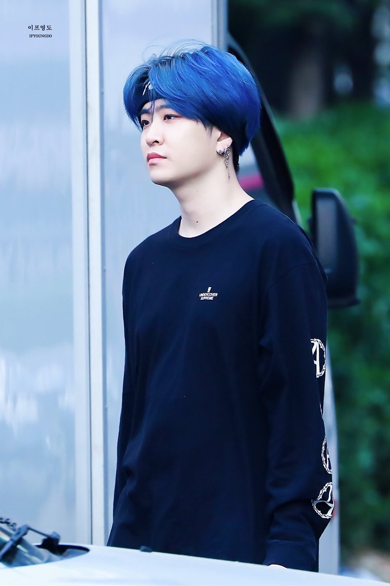 youngjae pics tweet media