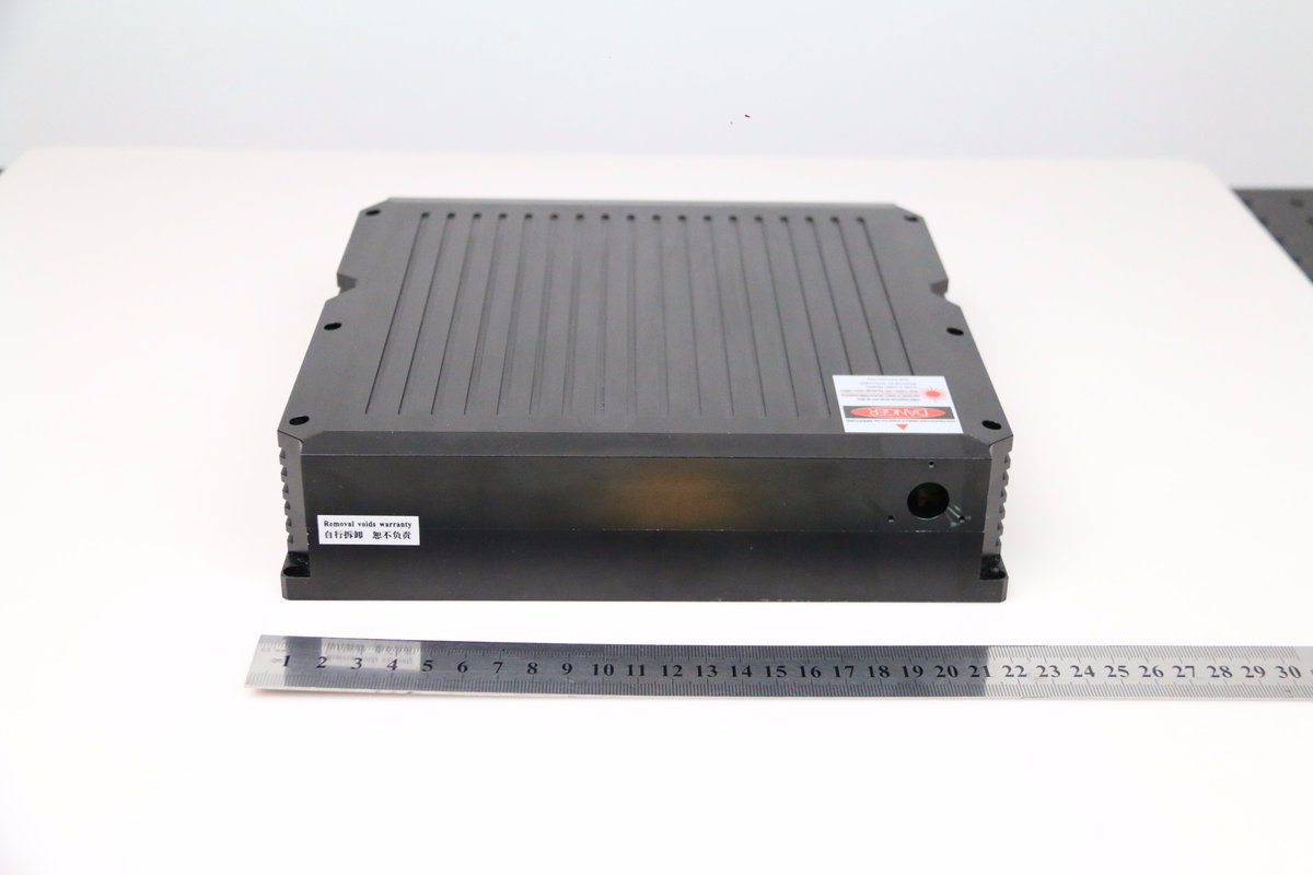 CivilLaser's tweet photo. It's a 450nm high power blue laser system, the max output power is 50000mW. Heat sink can be added to laser head. And the output power can be adjusted by adjusting the current. This laser has three working mode: CW/TTL/Analog modulation.
Youtube: https://t.co/gzZ1yULIsk https://t.co/Nivyxr00YF