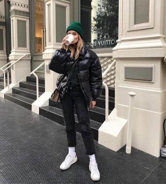 MissKombin's tweet photo. Coffee time..☕️🍃
#günaydın #goodmorning #streetstyle #style #fashion #ootdinspo #lookbook #winter #fashionista #love #instagood #ootd #moda #styleinspiration #misskombin https://t.co/9w0FPEgMpM https://t.co/kJG6nmZ22v
