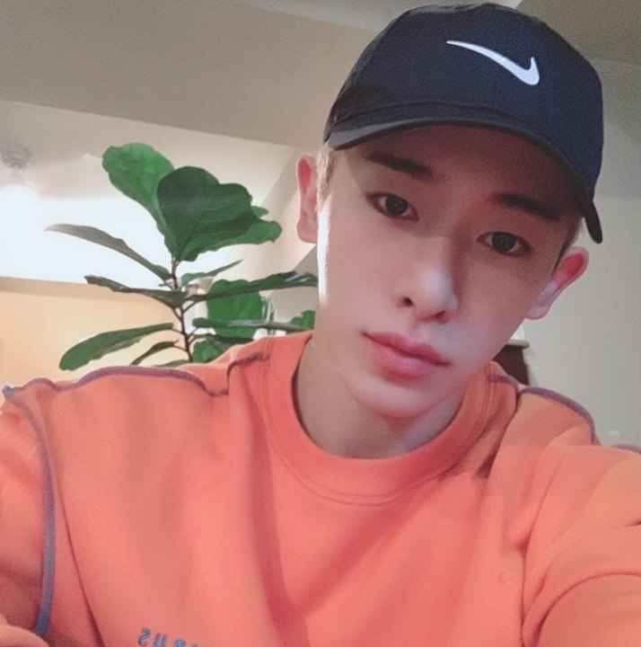 ILW25760370's tweet photo. #MXWorldTourWithWonho
#월드투어는_꼭_7명이여야해
Вонхо вернись давай... https://t.co/3TpCuxVdZ8