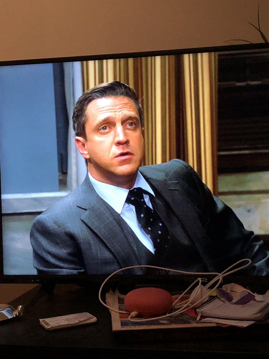 arkh4m_'s tweet photo. A sensitive Rafael Barba #MakingARapist #svu https://t.co/H8DDMoS2lb