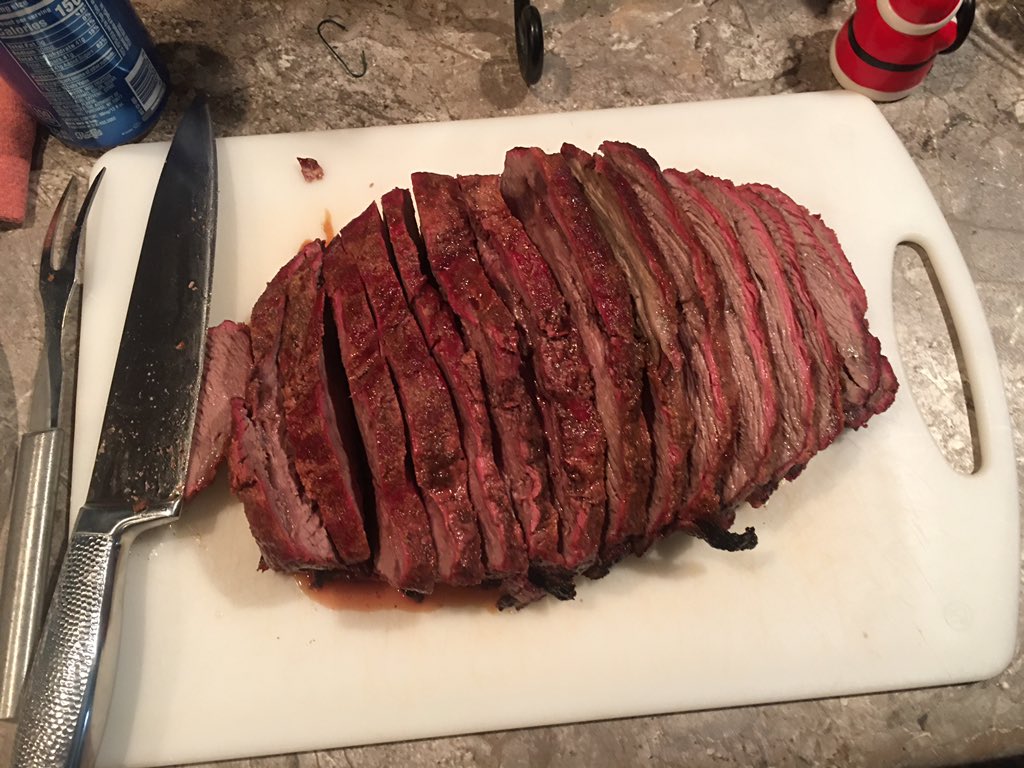 fisher_vern's tweet photo. Smoked a Sirloin tonight. Football Playoffs, good food, family, relaxation! Life doesn’t get any better than this! #enjoytimewithfamily https://t.co/lsFYn17Wq7