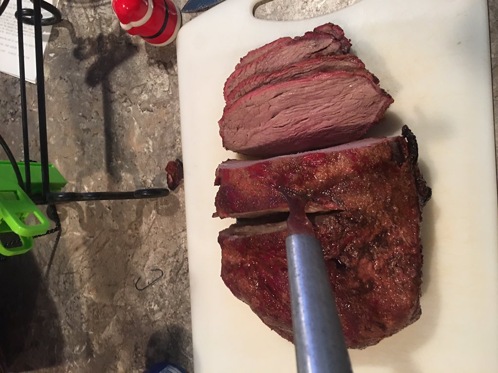 fisher_vern's tweet photo. Smoked a Sirloin tonight. Football Playoffs, good food, family, relaxation! Life doesn’t get any better than this! #enjoytimewithfamily https://t.co/lsFYn17Wq7