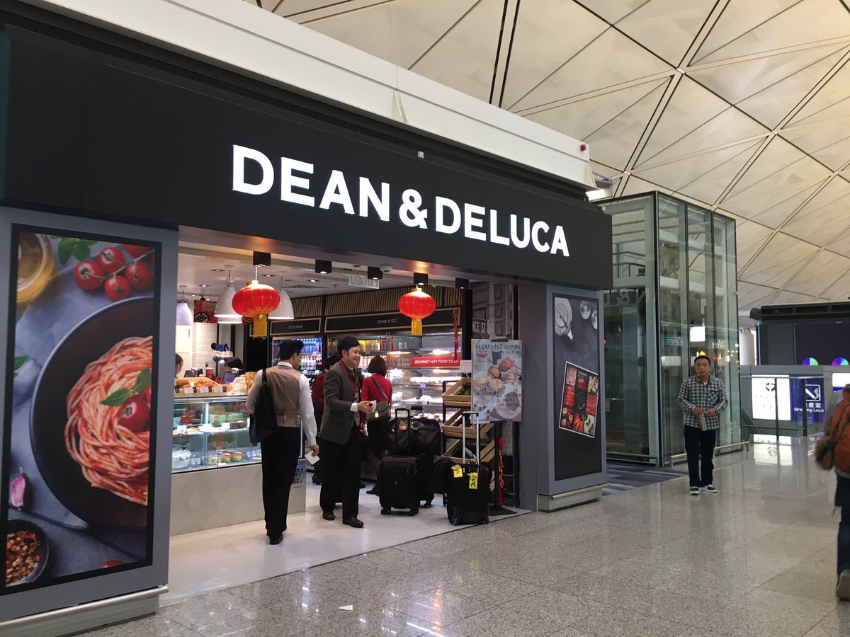 tashaharri's tweet photo. @DeanAndDeLuca you guys are the best thing in @hkairport at the moment. Lots of stranded passengers feeling a bit happier thanks to your coffee and treats! https://t.co/t3IS6gv6dt