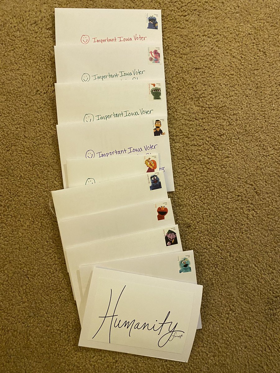 groverhh's tweet photo. #PenPalsForYang I even used my own home made card 💙 #DemocracyMatters #Yang2020 #Election2020 https://t.co/dL7qMwMHRq