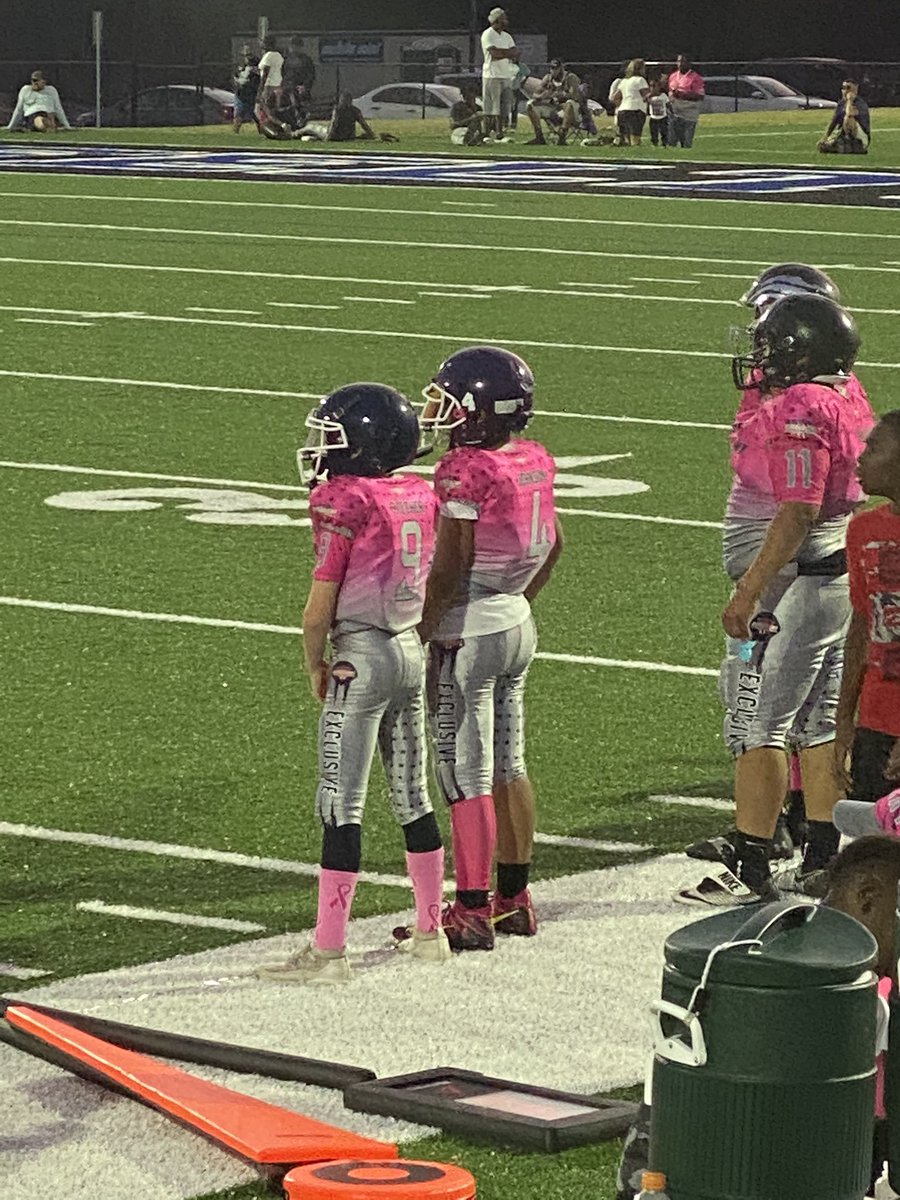 Last football tournament for me for the spring. Was able to learn from some great coaches and played along side some awesome athletes. Really appreciate the opportunity! Time to train! <a href="/baylintrujillo/">Baylin Trujillo</a> <a href="/AdvancedQBCamp/">BTru’s Advanced QB Camp</a> <a href="/CoreSportsPer/">Core Sports Performance</a> #nodaysoff #fall2020 #notthatshorthesthattall