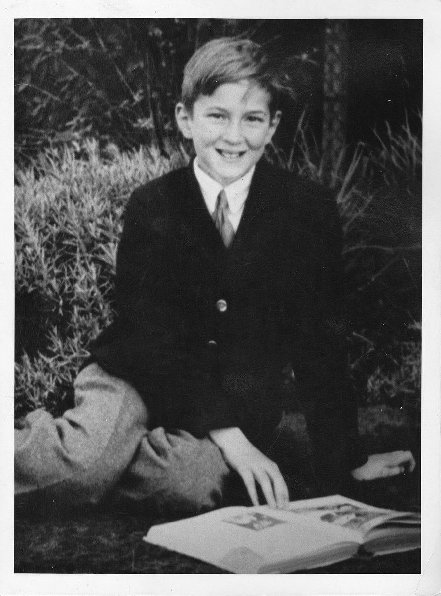 가장 상징적인 기타리스트🎸 #에릭클랩튼 꼬꼬마 시절 클랩튼 전격 공개! 라디오와 함께 꿈을 키운 소년의 아주 특별한 인생 블루스🎶 <에릭...