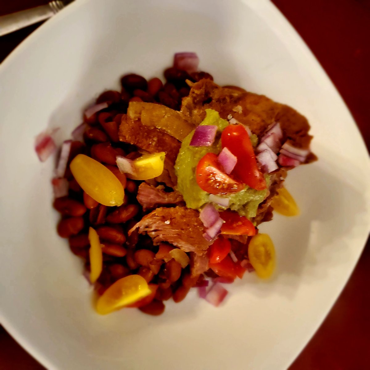 Bear_BNB's tweet image. Not gonna lie...December was rough! We made it through and are looking forward to continuing progress with The 4 Hour Body in 2020.  With that...German Chocolate Cake Cookies for cheat day and Pintos and Carnitas for Sunday dinner.  #4hourbody #cheatday #bearandbadger