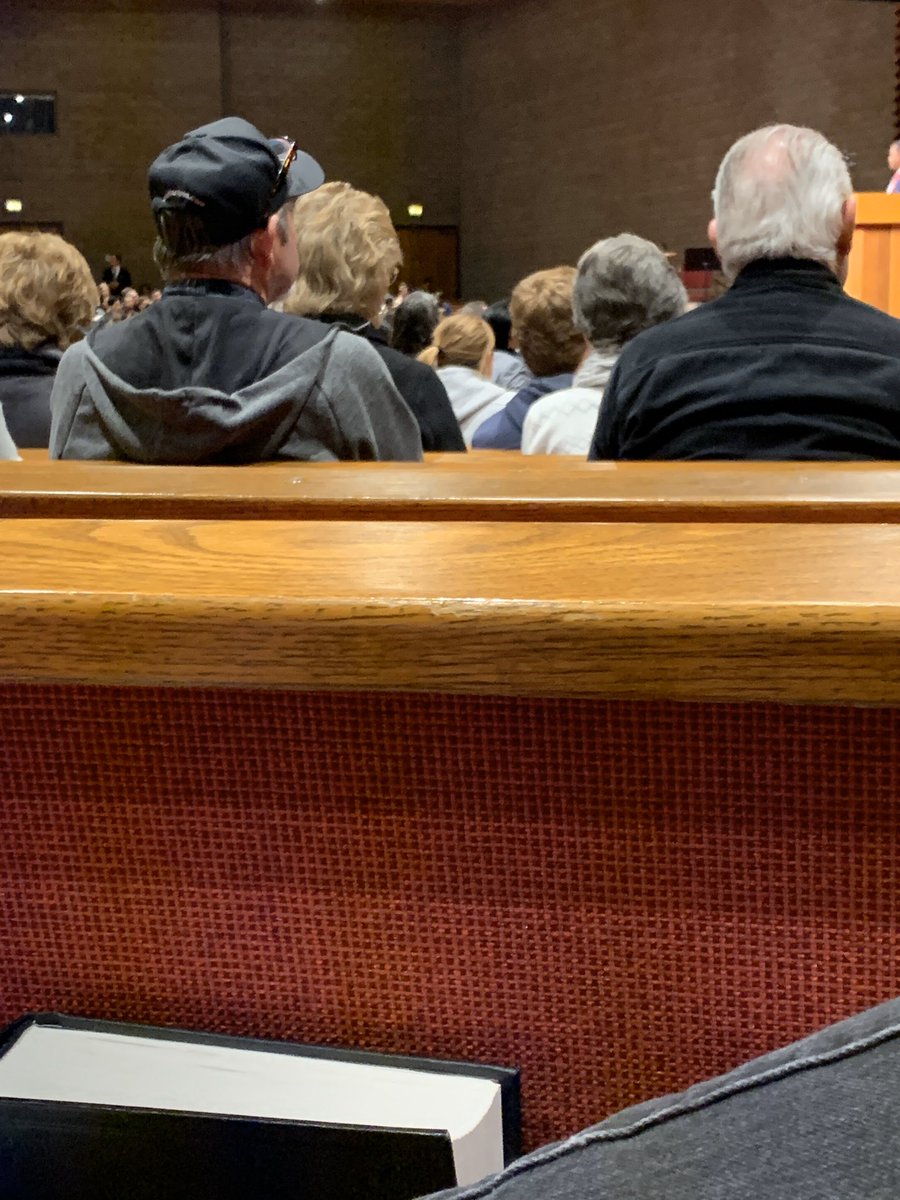 BryanPayne7's tweet photo. At John MacArthur’s church and @GwaltneyJason is sitting in front of me @RevPackers https://t.co/XBFtqzcd95