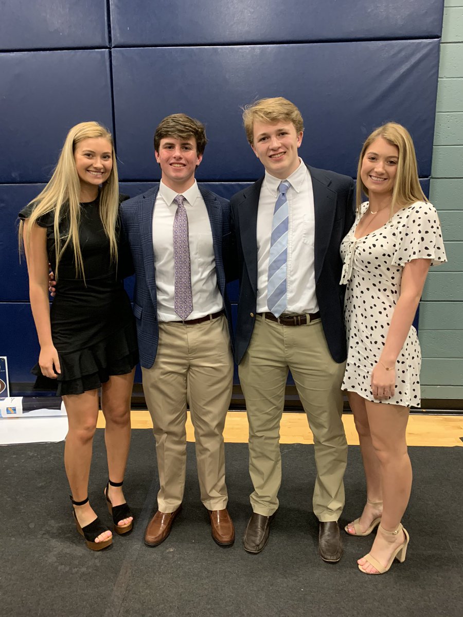 KFMS6th's tweet photo. Congratulations to these high school senior football players and cheerleaders - all SMES graduates: Shannon Murphy (Best All Round / Spirit of Smith), Ben Brown (Coach’s Award / Most Dedicated), Lee Fenstermacher (Scholar Athlete / Highest GPA), and Taryn Murphy. #banquetseason https://t.co/mQ2MVz6GfQ