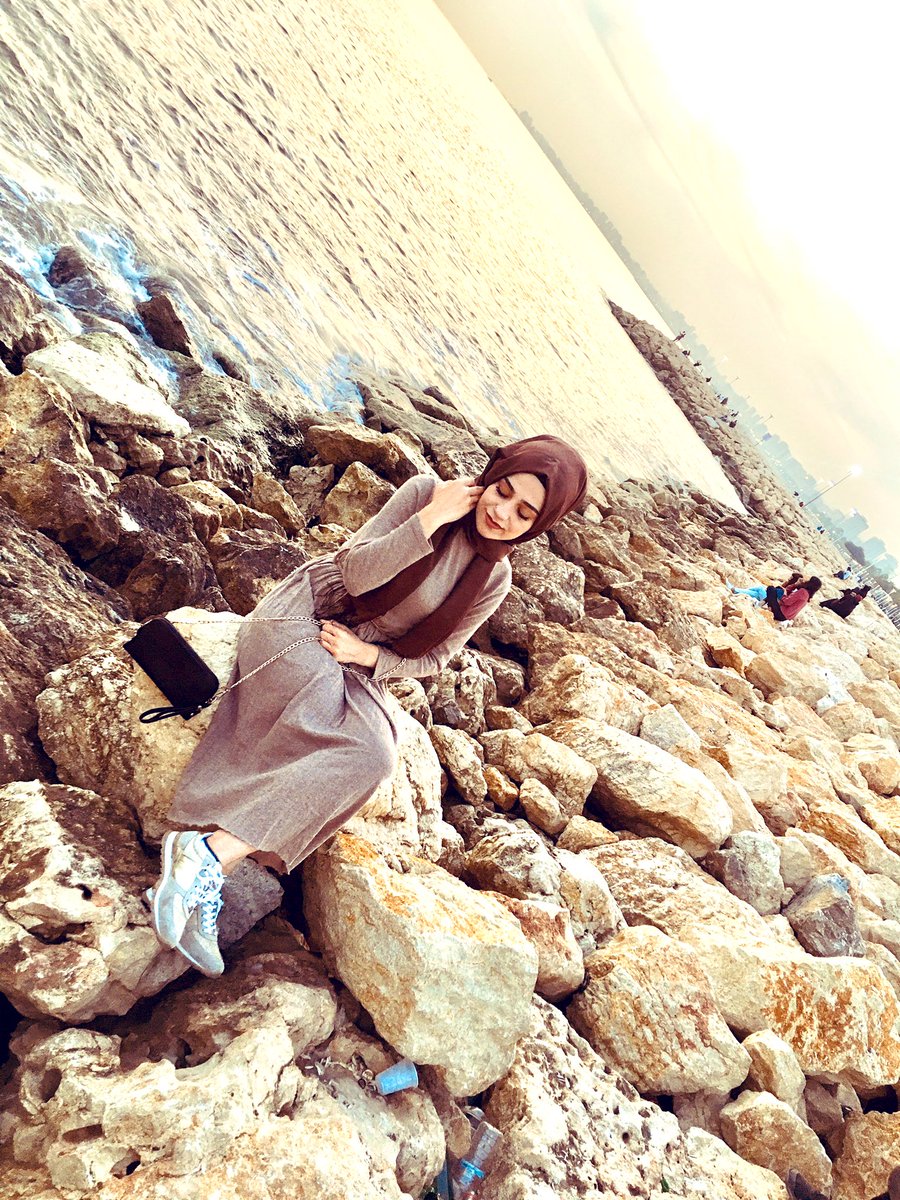 ZozanSuna's tweet photo. #YeniProfilResmi  Mersin tbtsi die kalsın bunlarda şurda hangisini atacağıma karar veremedim hepsi güzelll🧚‍♀️😇 https://t.co/yUtBOQ6iAF