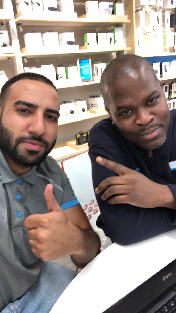 Hatem52844327's tweet photo. The TSQ team is out here crushing their #Activate2020 goal! You ask for 12 &amp; we give you 16 ✅ 🔥  @JuanQuero05 @bashar_yazgi @Danny_Perez_01 @judy_cavalieri https://t.co/qjL0c5LQ0Q