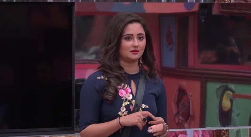 SonaliFan's tweet photo. LIKE if you're supporting Rashami - #Week15 #BB13 #BiggBoss13 #BiggBoss⁠ ⁠ https://t.co/3QPSPJyP2R