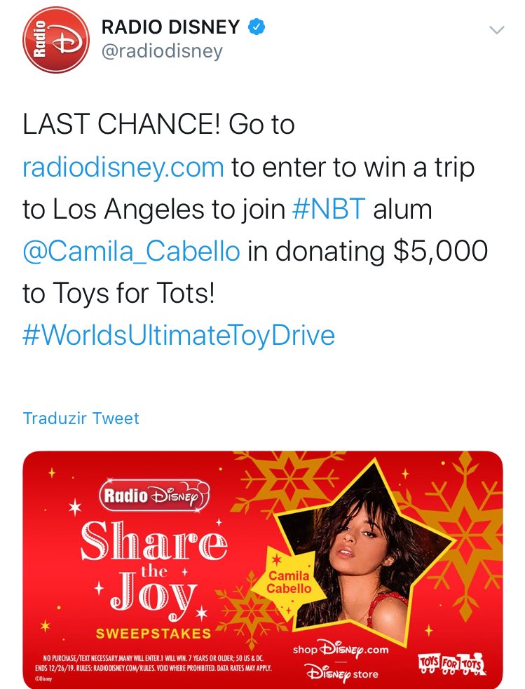 Camila joined Disney Radio's “Share The Toy” campaign to donate around $ 5,000 in toys to needy children.