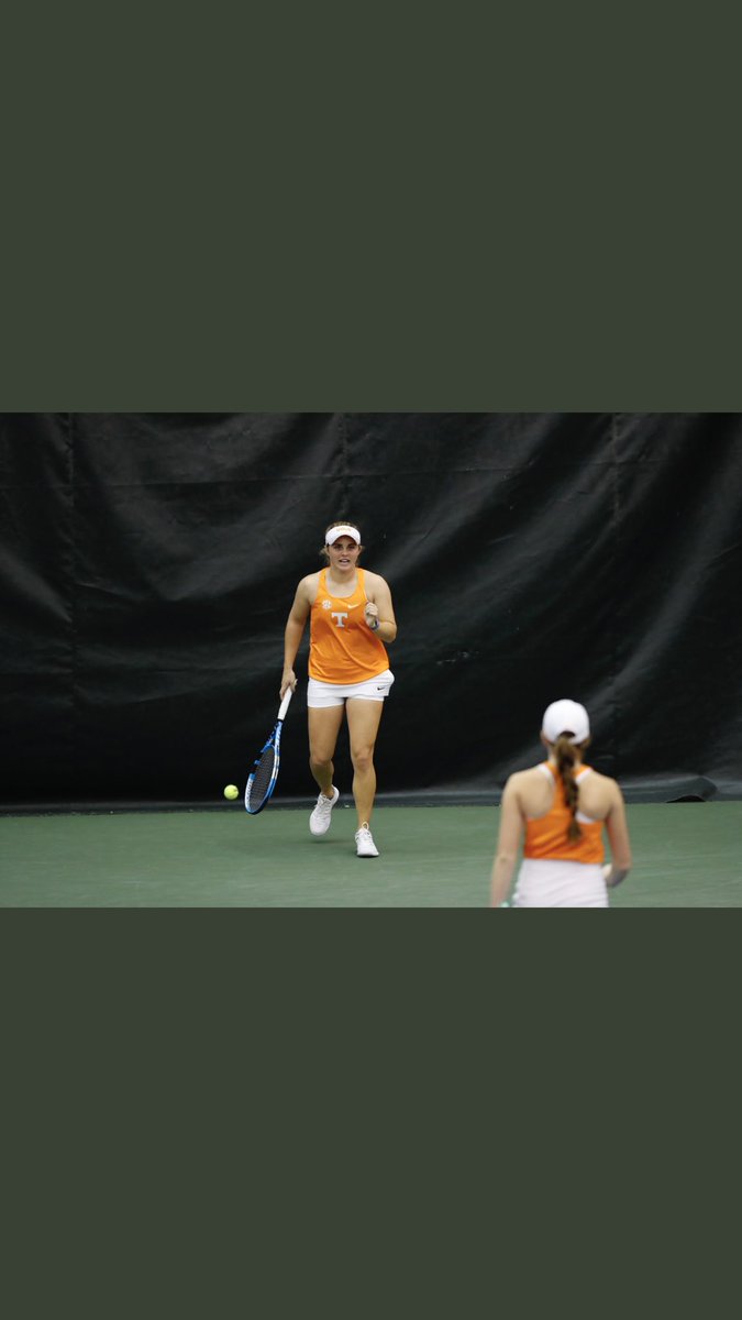BrandonDavisATA's tweet photo. Congrats to @calliecreath on going 4-0 in the first two college dual matches of her career at @Vol_WTennis today!!! Many more wins to come!!!!

#ataresults https://t.co/2vZgijqOHL