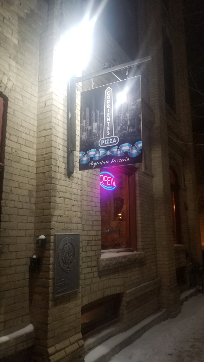 scott_o_canada's tweet photo. In Winnipeg for #allaccess2020. Pizza with Canadian Heritage colleagues at Corrientes Argentine Pizzeria. 

Demain, Luc Larivière de #BCPAC sera sur le panel "Aborder le marché international – Comment adapter ses concepts et structurer le financement ?"

 https://t.co/7wNmuqgSy7 https://t.co/gVP3oSwVlA