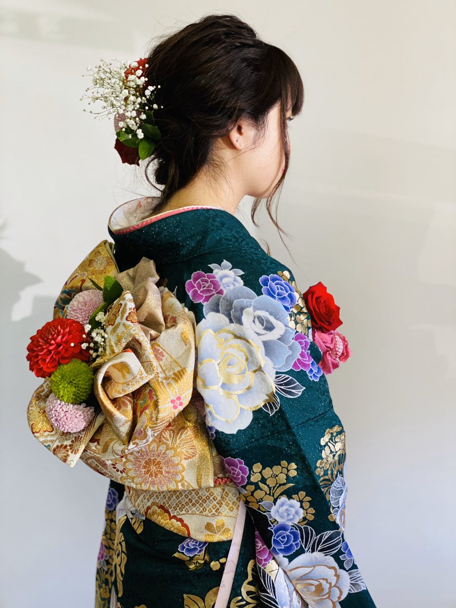 kan_yui's tweet image. 今日も終わったpart2

#成人式
#hair Salon
#Rootes
#salon
#おめでとうございます

Rootesの影カッコイイ❤️💕❤️