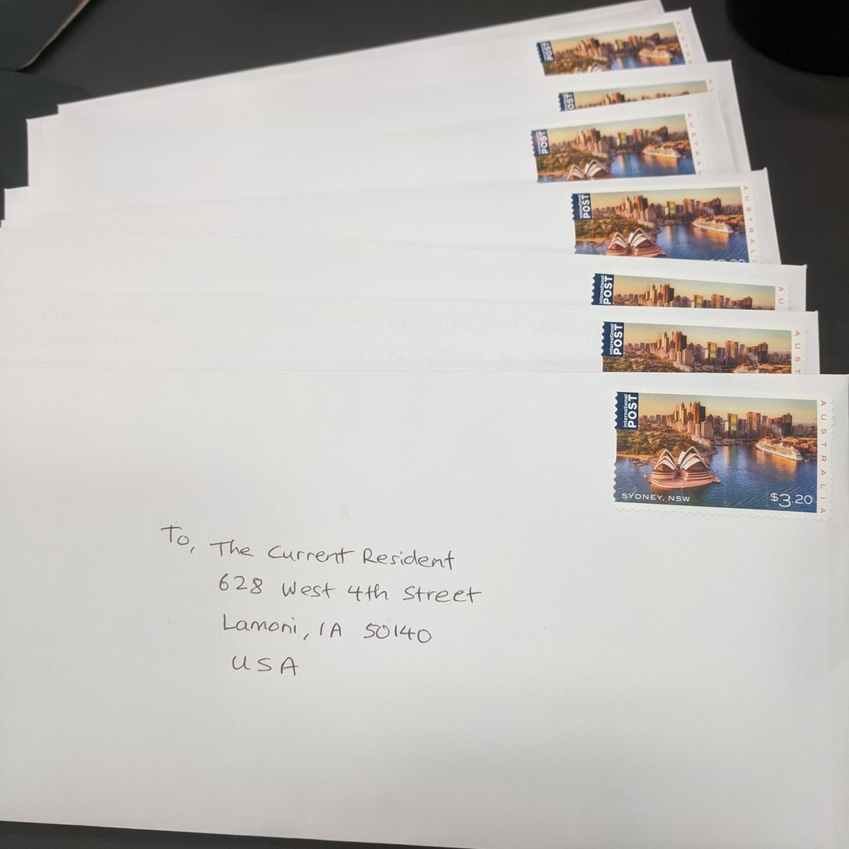 fl_yip's tweet photo. On its way from Australia. Hope they get there in time.
#YangGang #PenPalsForYang https://t.co/MQEXNvIbTg