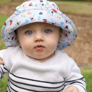 Need a natural cotton sunhat for your kids? Banz Bucket sunhats are for you! Wide-brimmed protection and adjustable fit means they'll wear this hat over and over. In a wide range of prints and plains, three sizes to fit from babies to big kids - see here…