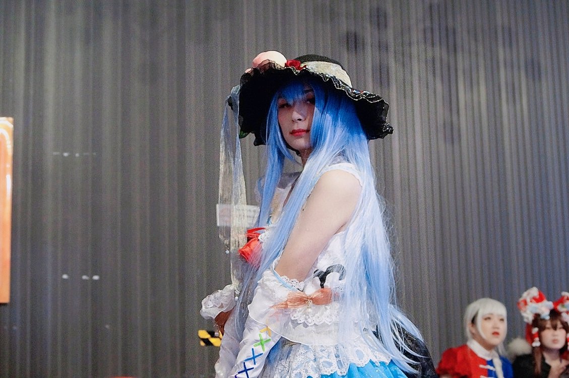 祈on Twitter 南京tho Cosplay 東方project 比那名居天子我因为太丑而只能拉满美颜悄咪咪的发照片