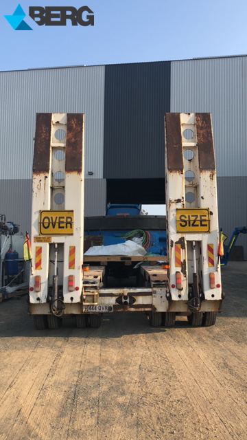 WeAreBerg's tweet photo. There was excitement before the Christmas shut down at the #BergEngineering Gladstone workshop as our new Titan Vertical Boring and Turning Mill completed its journey from Germany ahead of installation works commencing in our new custom-made facility.
#itsaBergthing https://t.co/gOkf8RG0bz
