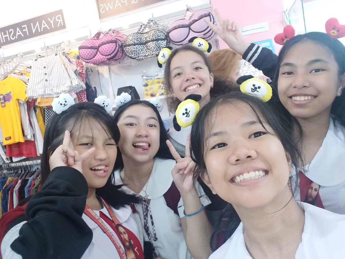 _mariannika's tweet photo. main 💗💫 https://t.co/YcmabDrL3l