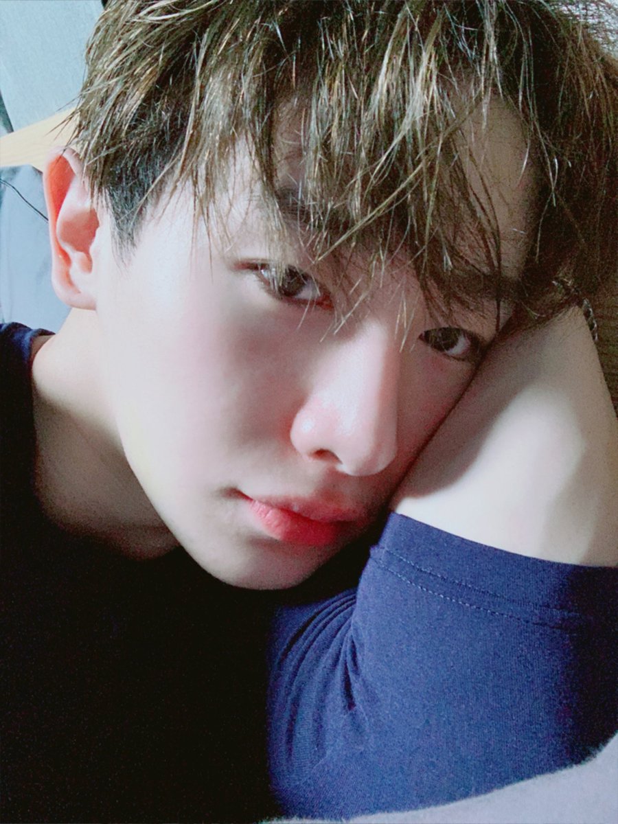 chicotonballet's tweet photo. #MXWorldTourWithWonho
#월드투어는_꼭_7명이여야해 https://t.co/w6DeAxG7A3