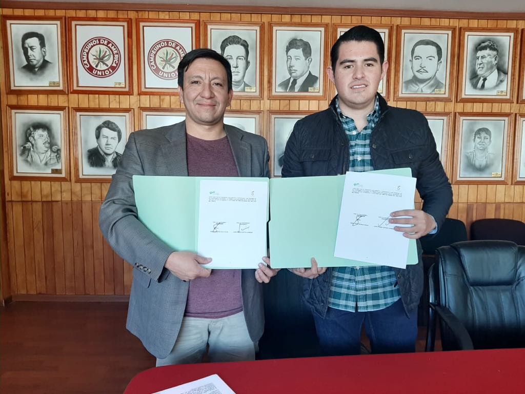 haz_que_fluya's tweet photo. Agradecemos a @VJA_Edomex por la firma del convenio conjunto con el cual, realizaremos reforestaciones y haremos jardines de descanso para las abejas y otros polinizadores en todo el Estado de México.

¡Juntos haremos que las cosas fluyan!
¡Gracias!
🐞🦋🐝🌲🌳🐍🐆 https://t.co/GHquvceiam