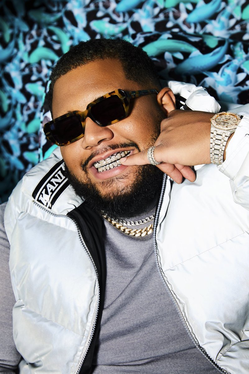 GordoSZN's tweet photo. .@DJCARNAGE FOR @RESPECTMAG 2020 https://t.co/119ayXwlkZ