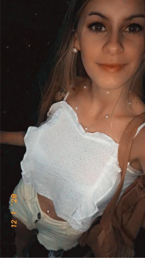 lechini2's tweet photo. Que hermosa mi novia por dios 😍 @pau https://t.co/RTqG0wPGhL