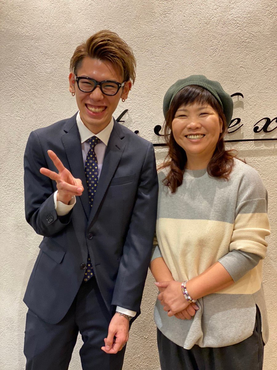 T Next 大竹 勇作 V Twitter 1 12 越谷市の成人式でした 会社でも祝っていただきました ありがとうございました 昨日で遊びはもう終わり あとはもうやるだけ 本気で頑張ります 越谷市 令和2年 成人式 美容室 Tnext