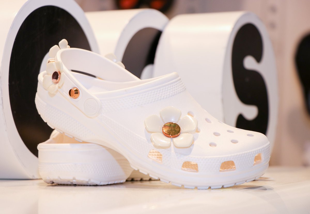 crocs at the mall