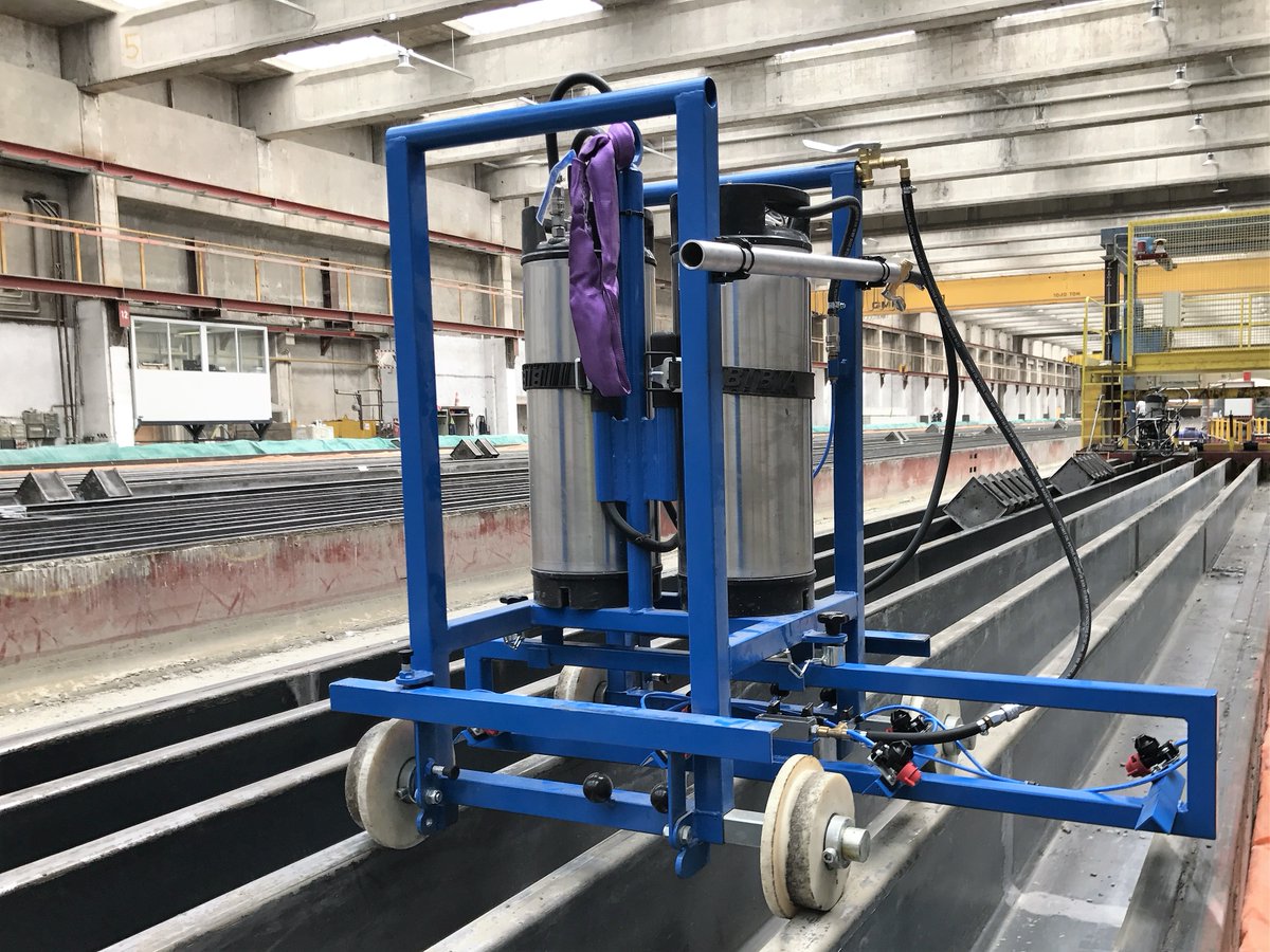 ecoratio's tweet image. In this blog you learn when you should use a custom-built spray system and what value and benefits a custom-built spray system will add to your concrete production process. 

 hubs.ly/H0myghw0

#spraysystem #releaseagent #concrete #construction #precast #customization