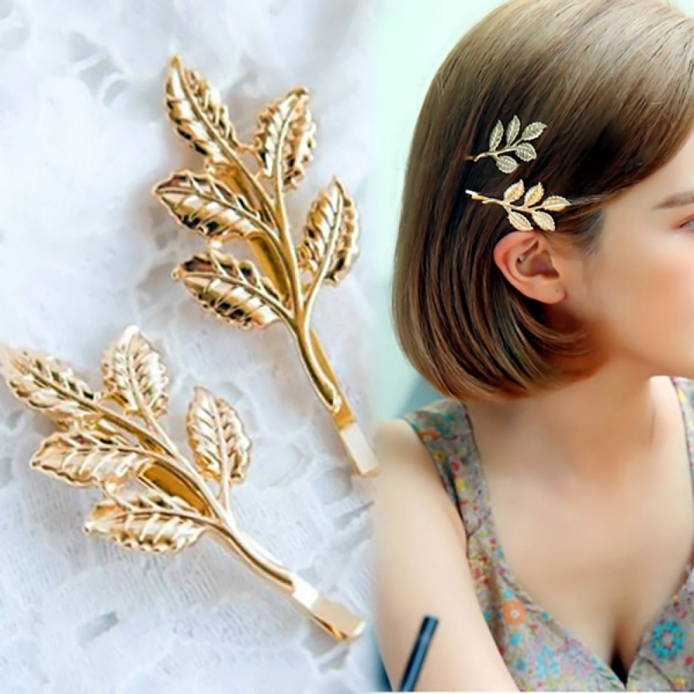 Fashionable Women Leaf Shape Hairpin #follow #longhairdontcare #coolhair #brown #me #hairdresser #bunsandtales