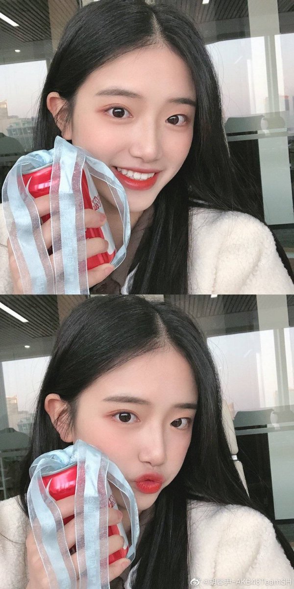 QQFAN2020's tweet photo. Name : Hú Xīn Yǐn
Birth : 2001.12.19
Group : AKB48 Team SH
Favorite Artist : BTS, SHINee, BLACKPINK 
#HuXinYin https://t.co/Q9FZqTbhwK