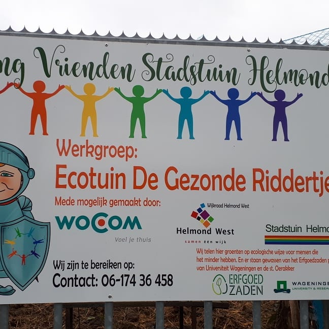 St_vrienden_S_H's tweet photo. Het bed van het Erfgoedzaden project Helmond in orde gemaakt. 
Wij doen mee met het in stand houden van oude gewassen. Hier telen we ze vooral voor  de zaadwinning. 
We zijn er nog niet uit welke soorten  
Op deze locatie worden groenten geteeld voor mensen die het minder hebben. https://t.co/D4PxfbKwjC
