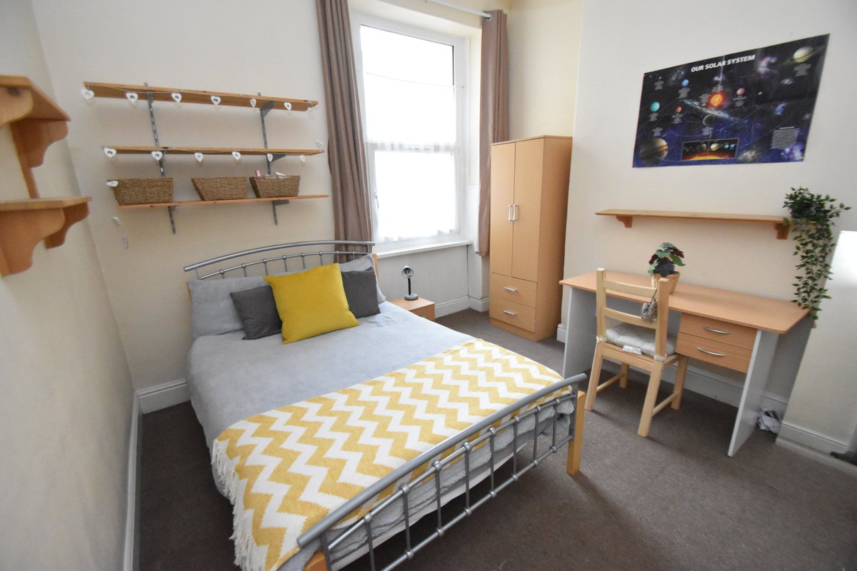7 bed student house to rent on Glynrhondda St by SU for 2020/21. No deposit, wifi included, £430pcm
See photos and book viewing pinnacle-group.com
Xtra Lifestyle. Not Xtra Hassle!