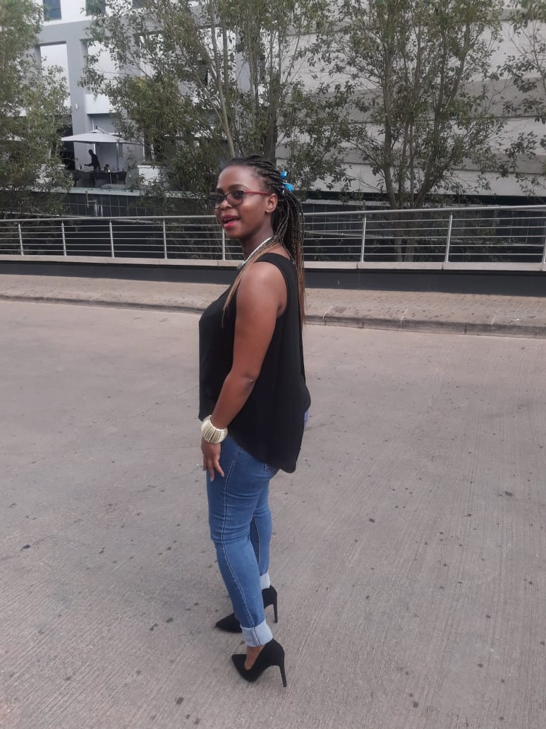 Kholo_Hope's tweet photo. Happy birthday to me. #gogoNdhlondhlo#31neverlookedthisgood#Januarybaby#Happyme# https://t.co/vN6nUQPxN5