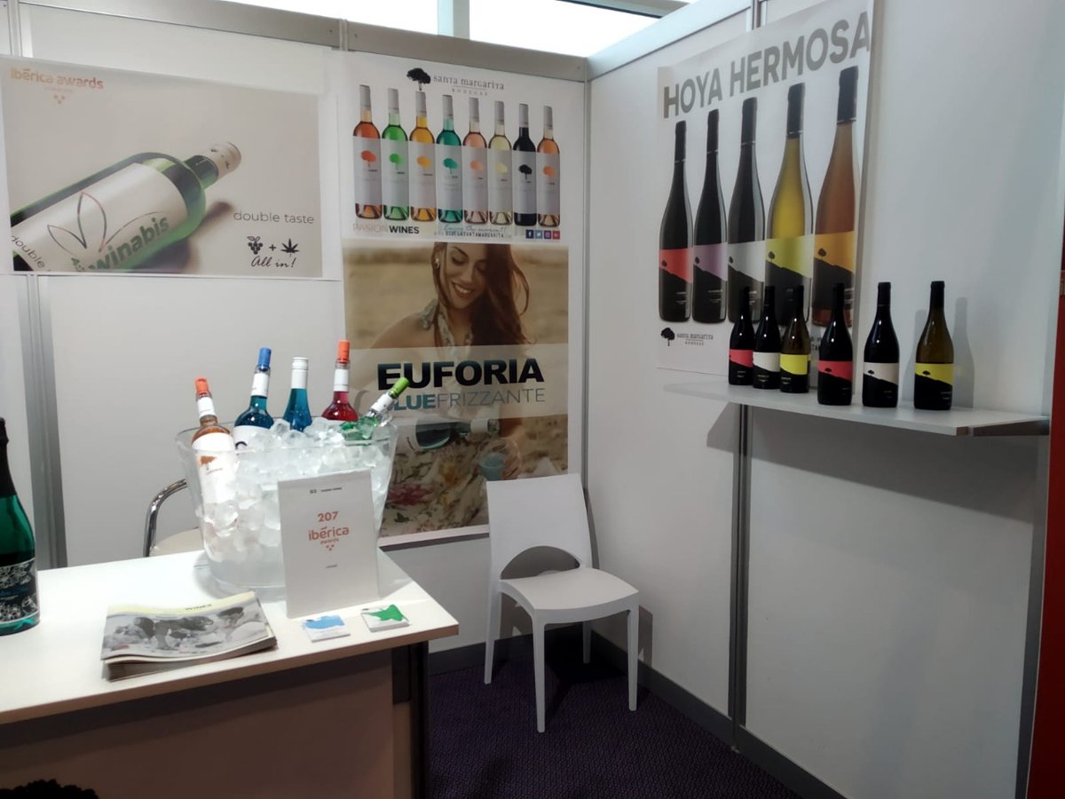 BodegasSantaMar's tweet photo. 🇬🇧Everything is ready in #IbericaAmsterdam (@IbericaExpo). Come to our stand and be surprised with our wines!
#SantaMargarita 
.
.
.
.
#EnjoyTheMoment #fairs #tradefair #spanishwine #pasionwines #bluewine #Amsterdam #bodegas #winelovers #CastillaLaMancha https://t.co/updLumIrwh