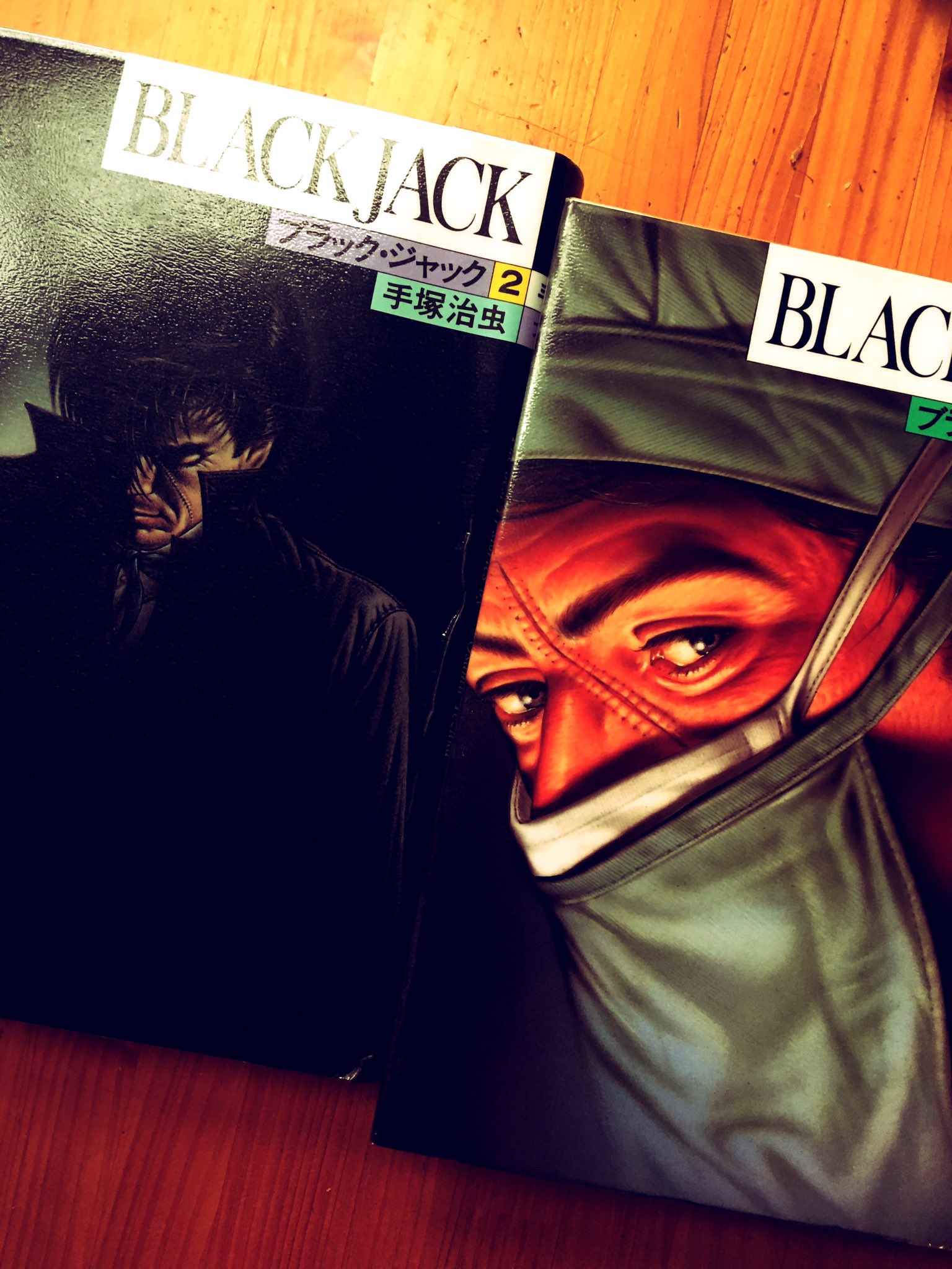K Sur Twitter ブラック ジャック 手塚治虫 子供が読んでみたいってゆーので図書館でブラック ジャック借りて来たけど表紙絵のリアル加減に子供がちょっとビビってる Ww T Co Ycyaip3vtt Twitter
