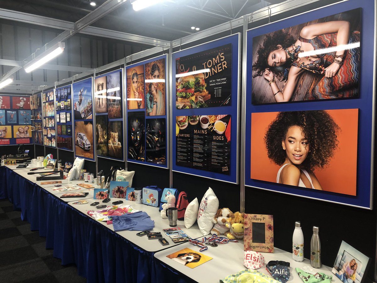 novachromeuk's tweet photo. Day 2 of @Trophexlive 2020 at the NEC Birmingham.

We have ongoing printer offers running until 7th February exclusive to visitors of the show. These offers include extra ink with any of our virtuoso printers. See us on stand A27.

#dyesublimation #sublimationprinting #trophex https://t.co/sZALolt4lD