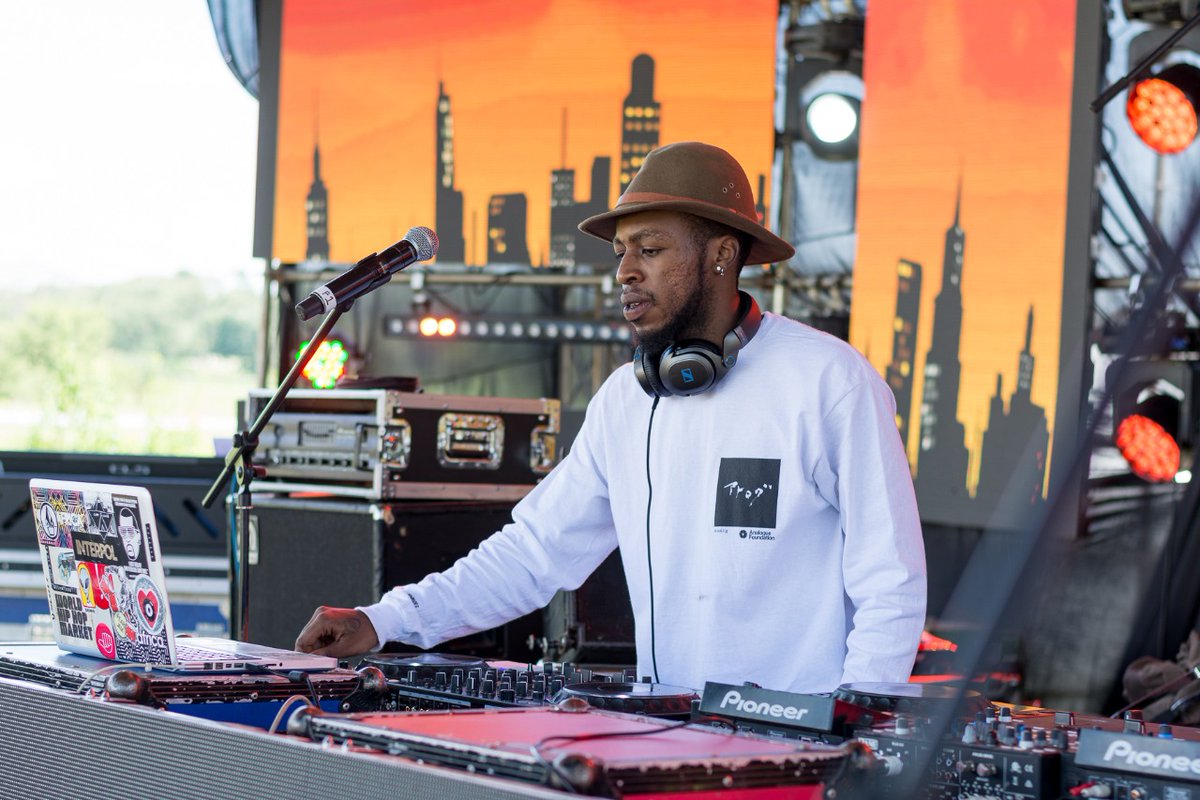 blanketsandwine's tweet photo. GENESIS
 @TaioTripper's multiple talents include crafting sets that set the mood just right 👌🏾

📸 by @afribuni 
#Blanketsandwine #KenyanSummer https://t.co/FFnoA40qCo