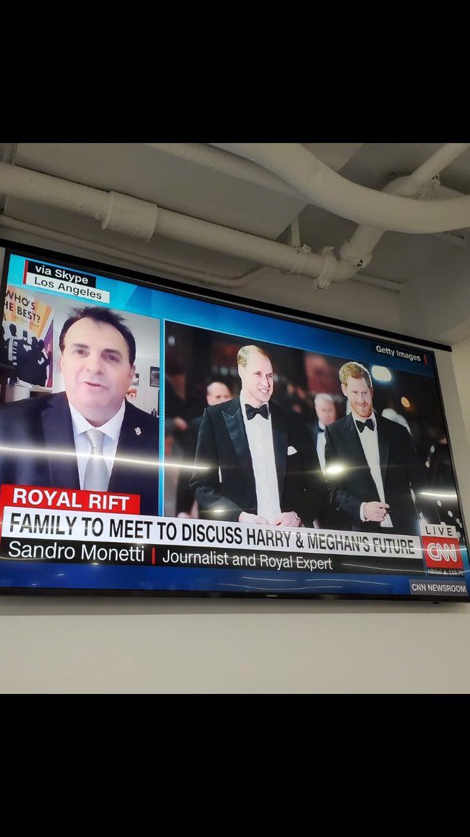 SandroMonetti's tweet photo. As the royal crisis talks are set to begin, are you on #TeamQueen or #TeamMegxit? As I said on @cnni let’s hope Her Majesty can thrash out a solution that makes everyone happy. It will be a truly great achievement to resolve this mess. https://t.co/pWFqxqnn1X
