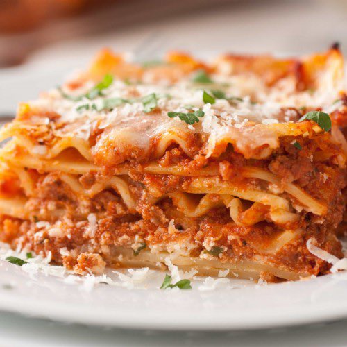 SEUNGWOO - LASAGNA• strong and durable• versatile: can be used for many dishes• delicious and easy to find• pleasant-looking shape• everyone loves lasagna